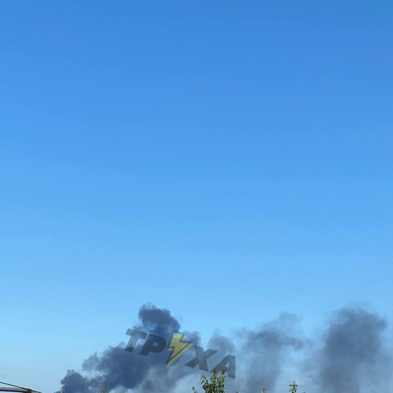 Дым после прилета в Павлограде