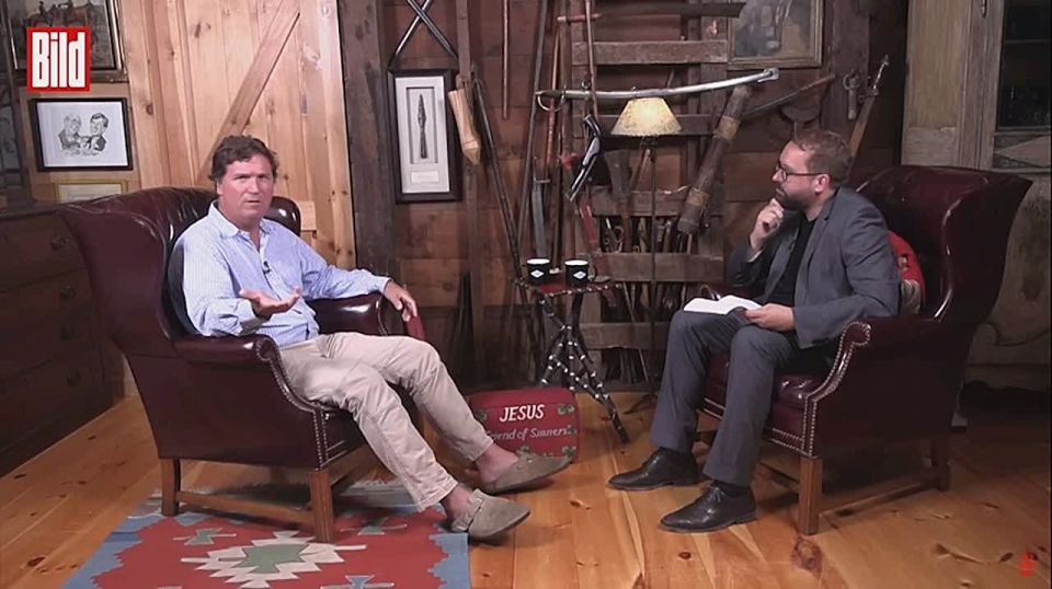 Такер Карлсон жжёт напалмом по Bild