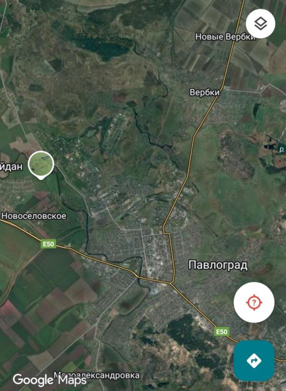 После весёлой ночи в Павлограде Днепропетровской области несколько очагов возгорания: это ж/д станция "Павлоград-1" и склады севернее города