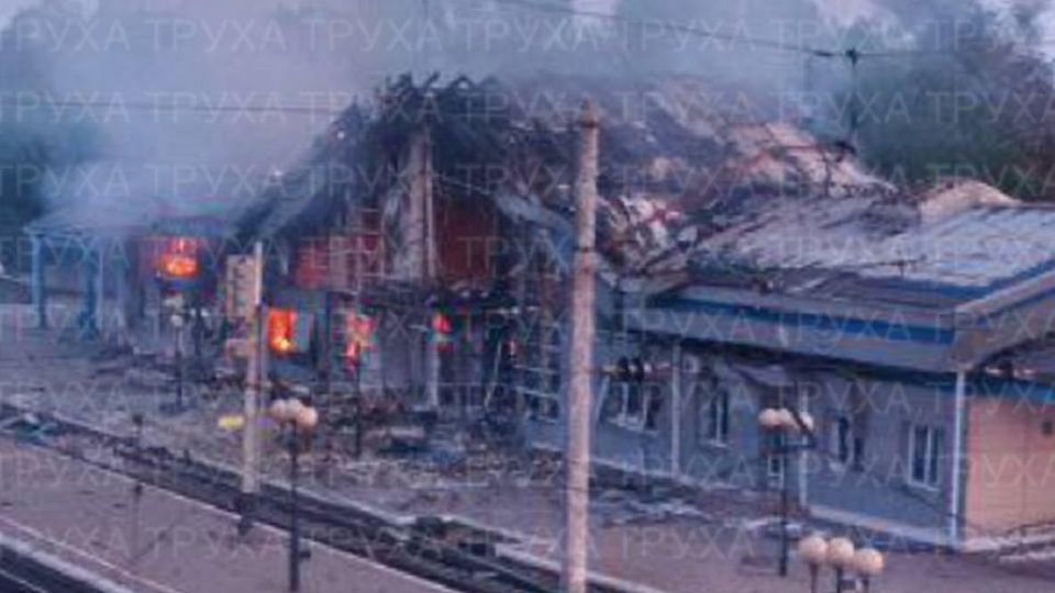 БПЛА «Герань-2» ударили по станции Синельниково-2