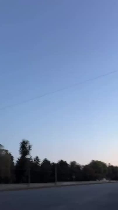 В Днепропетровске ракета поразила складские помещения