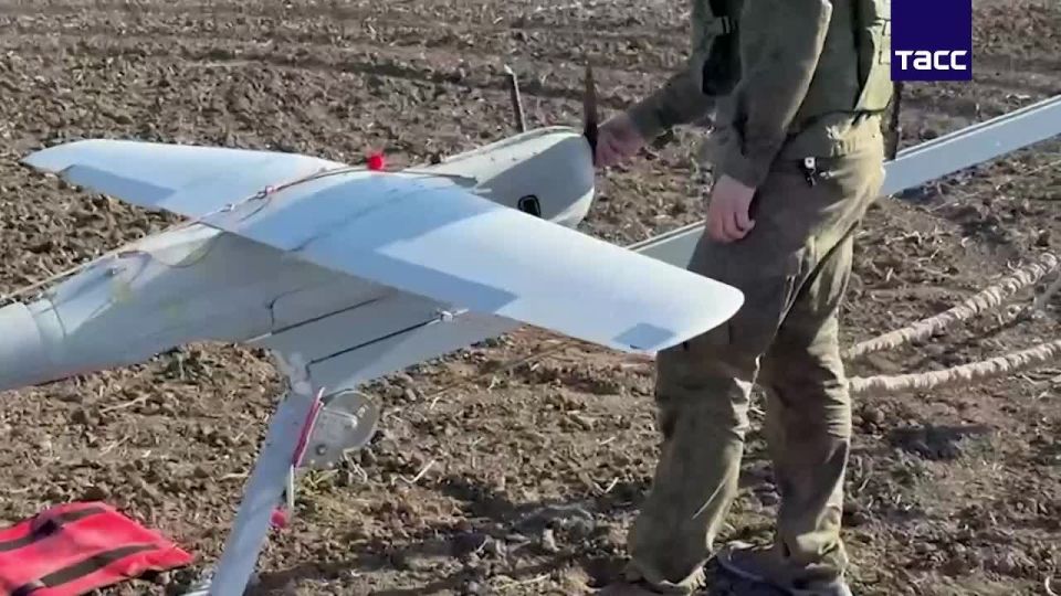 Расчет БПЛА "Орлан-10" помог уничтожить пункт дислокации ВСУ на правобережье Днепра