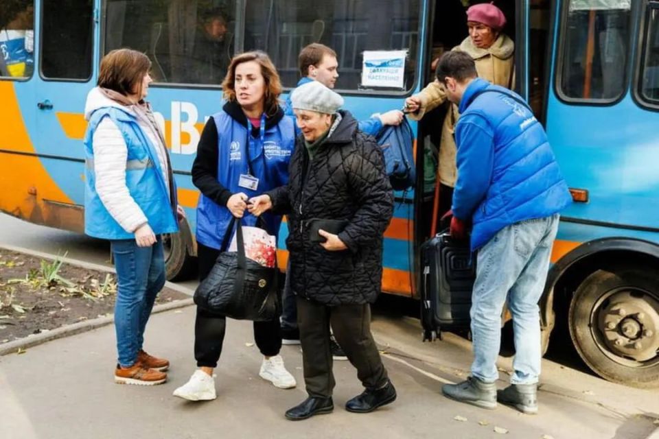 Жителей Покровской общины Днепропетровской области, находящейся на границе, призывают эвакуироваться