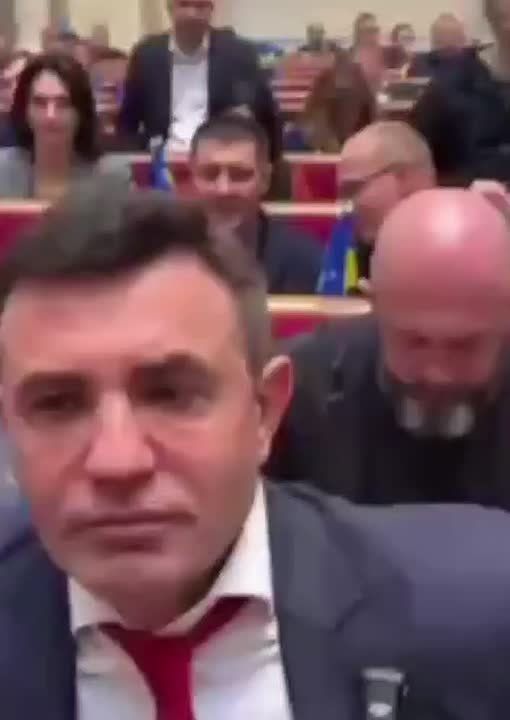 ������ ������� �������:. "� ������ ������ �������, ������ ���������, ������� ����������� ���� ������� (����������� ������ ����)