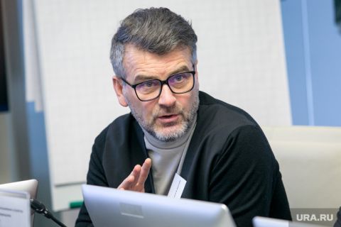 ����� �������: ����� ����� ��� �����. �� ������ ������ ��� ������������� �������� ������ ���������, ������� � ���������, �� ����� � ���������, ���������� � �����������