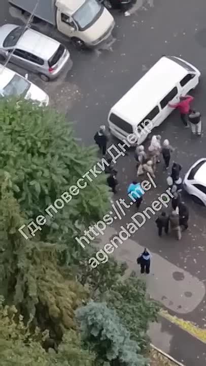 Украинцы продолжают нападать на ТЦКшников, освобождая упакованных