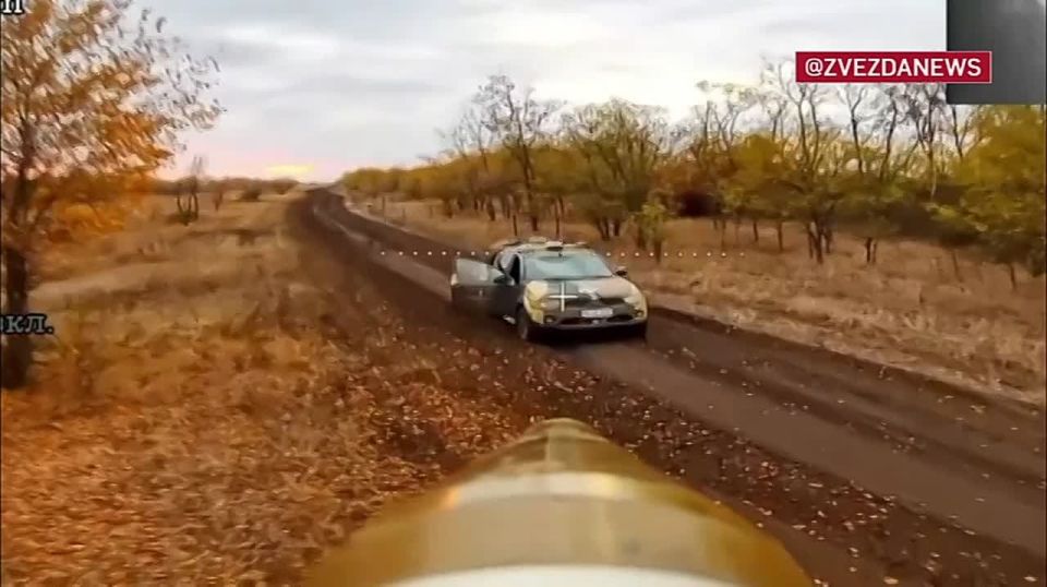 На плотах и даже вброд пришлось преодолевать реку Янчур штурмовикам, чтобы прорваться в Егоровку в Днепропетровской области