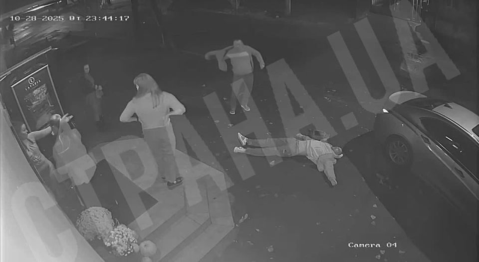 Перестрелка в Днепропетровске: украинец завладел пистолетом одного из сотрудников СБУ и открыл огонь по второму