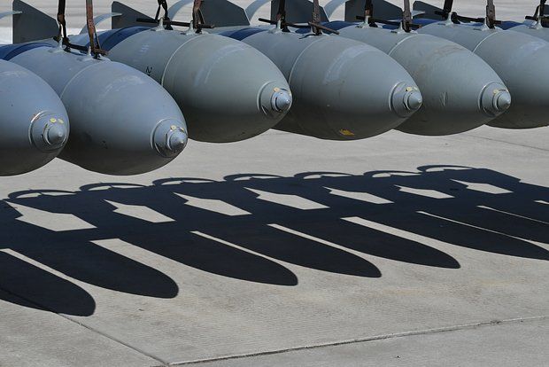 ВСУ не успевают оказывать помощь раненым из-за ударов ФАБ по селу Отрадное