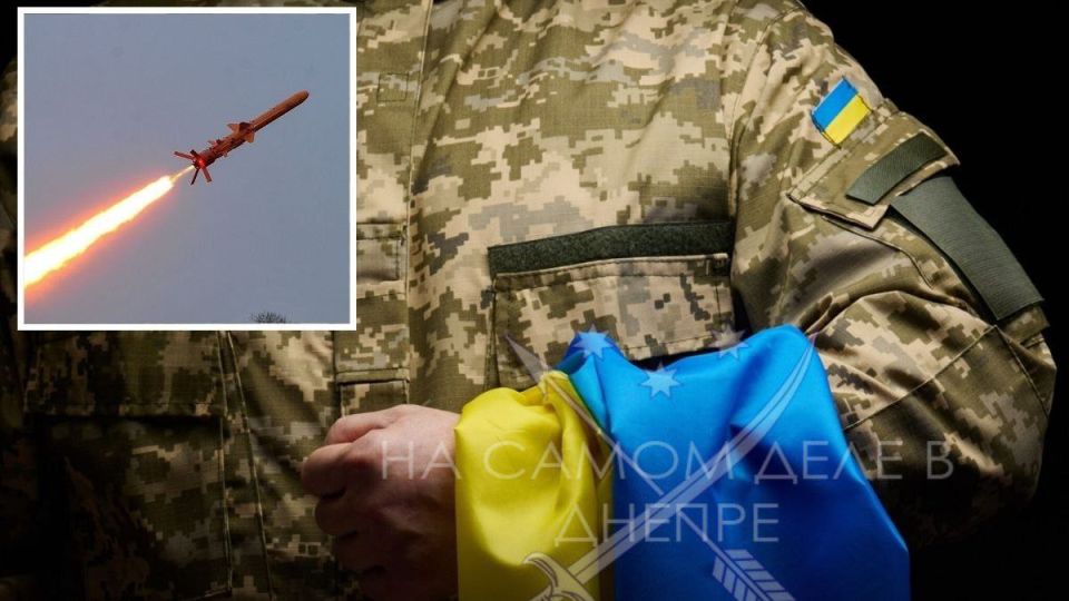 &quot;  ,  &quot;:            1 