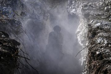 Офицер ВСУ Бунятов: ВС РФ обходят наши линии обороны в Днепропетровской области