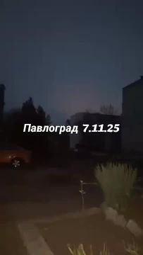 Чингис Дамбиев: Вчера русские "Герани" устроили "дискотеку с цветомузыкой" на объекте энергетики в Павлограде Днепропетровской области