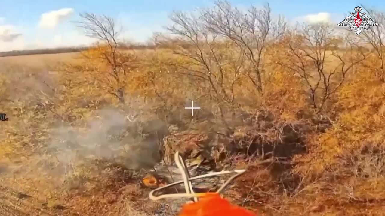 Минобороны России: Штурмовые отряды 36-й гвардейской бригады 29-й гвардейской общевойсковой армии группировки войск «Восток» прорвали линию обороны противника севернее Алексеевки, продвинулись вглубь обороны ВСУ более чем на...