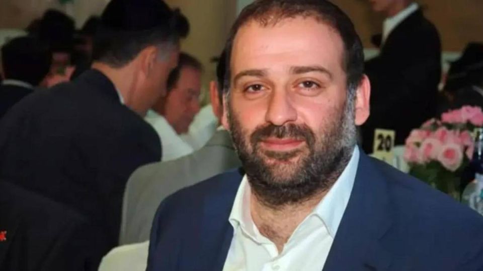 Партия «Европейская солидарность» Петра Порошенко, президента Украины в 2014-2019 годах, заявила, что запускает процедуру вынесения вотума недоверия украинскому правительству — из-за коррупционного скандала, связанного с...