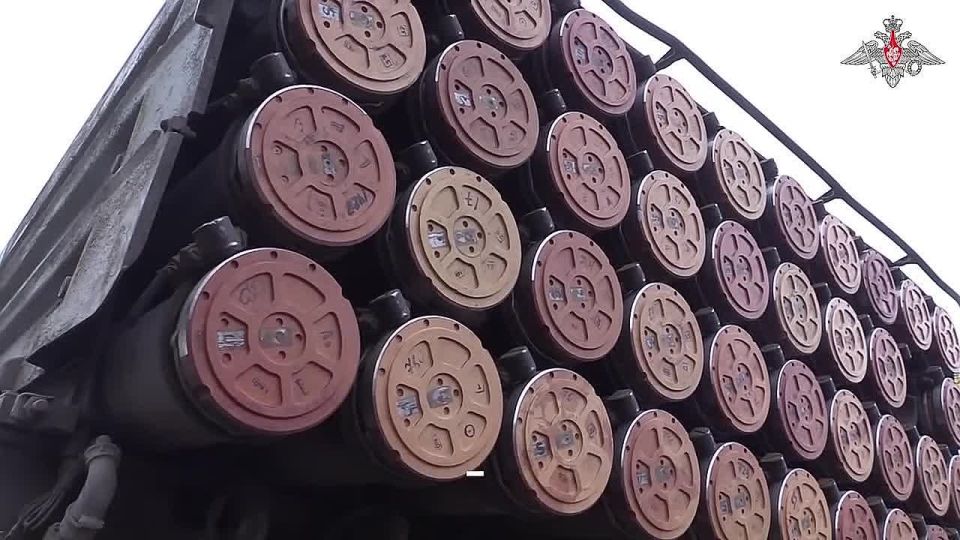 Расчет РСЗО «Град» группировки войск «Днепр» нанес удар по скоплению живой силы и техники ВСУ в Запорожской области