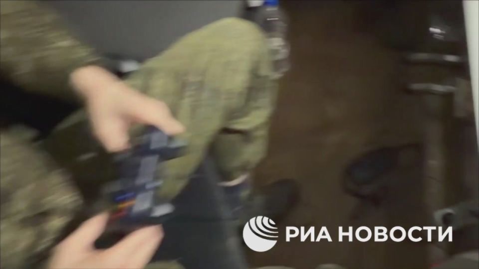    &quot;-10&quot;             &quot;&quot;         ,   ...