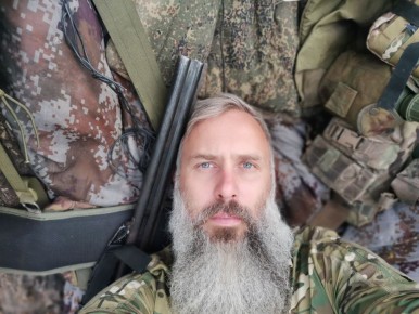 Очередная гнилая мулька. Мол, и зловредные коммуняки, и бандеровцы переименовывали русские города и улицы, а раз так, то они тождественны в своём зле