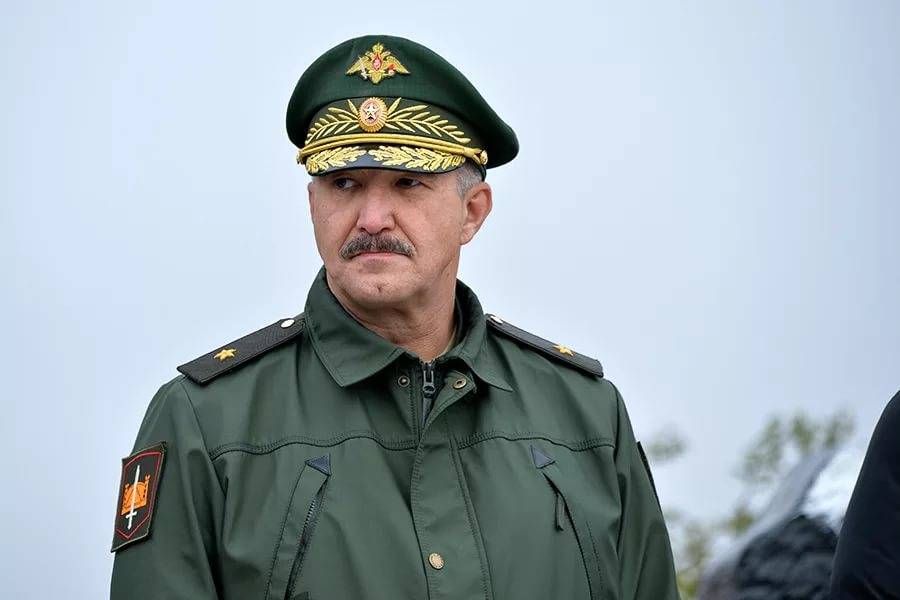 ����������� ������������ "�����" ������� ��������� ������ �������� � ����������� ������������ "������" �������-��������� ������ ������� ���������� �������� ����� ������