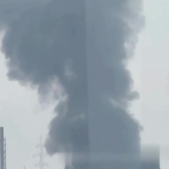 В Днепропетровске пожар в промзоне после взрывов, пишут местные паблики