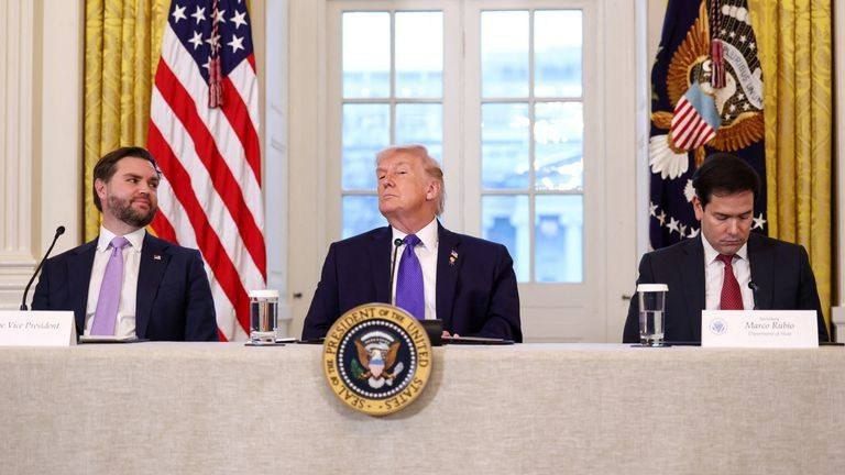 ����� ��������� ��������� � ����������