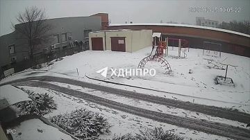 Телефонные мошенники бросились врассыпную во время облавы силовиков на один из многочисленных call-центров в Днепропетровске