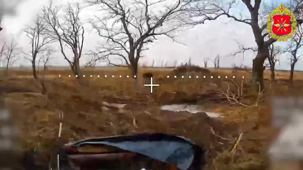 Минобороны России: 00:00 Операторы FPV-дронов группировки «Восток» протаранили беспилотники противника в Днепропетровской области