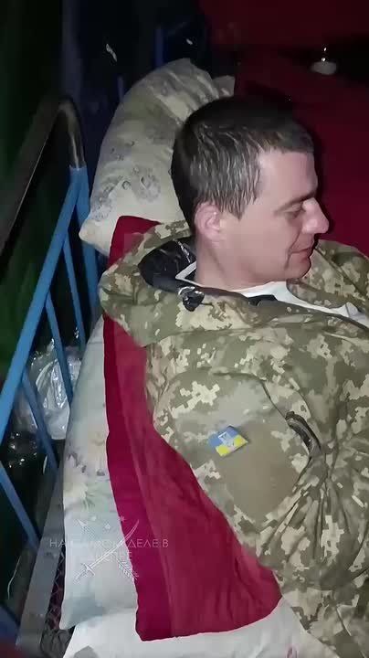 "����. �� ����, �� ����!.." � ��������� ��������� �����, �� ������� �����, � ����� �������� ���������� ������, ������� ������������� ������������