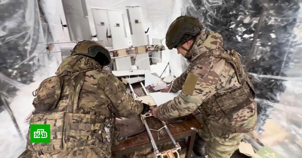 Российский «Град» точными ударами разнес скрытые в лесу опорники и блиндажи ВСУ