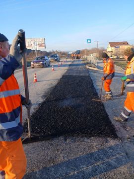 В Симферополе возможны ограничения движения из-за ямочного ремонта дорог