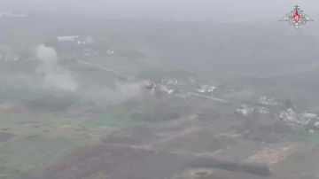 Минобороны России: Расчёт САУ «Гиацинт-С» группировки «Центр» точными артиллерийскими ударами уничтожил блиндаж и пункт временной дислокации формирований ВСУ