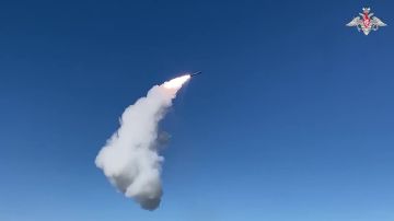 Минобороны России: Расчет ЗРК «Тор-М2» 58-й общевойсковой армии группировки «Днепр» уничтожил ударный беспилотник противника