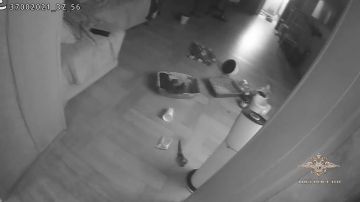 В Кемеровской области госавтоинспекторы оказали помощь мужчине и его домашним питомцам во время пожара