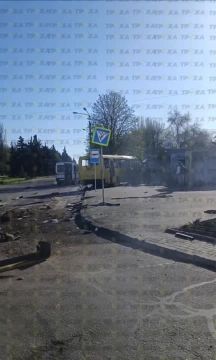 Противник заявляет, что утром дрон попал в автобус в Никополе