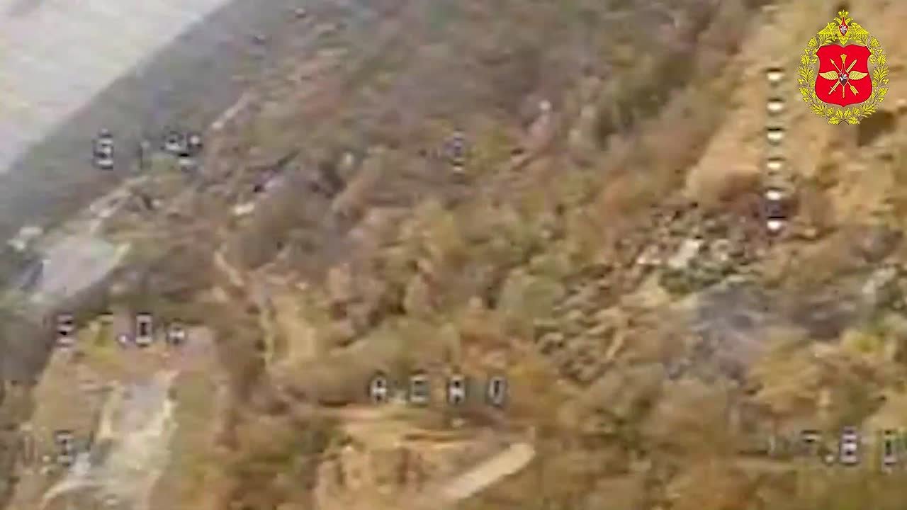 Минобороны России: 00:00 Расчеты БПЛА 11-го армейского корпуса группировки «Север» сожгли автомобильную технику, а также НРТК с провиантом и боеприпасами подразделений БПЛА противника в Харьковской области