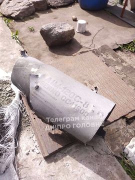 ������� �������� ������ AIM-120C-8 AMRAAM, ������������ ����� � ���������������