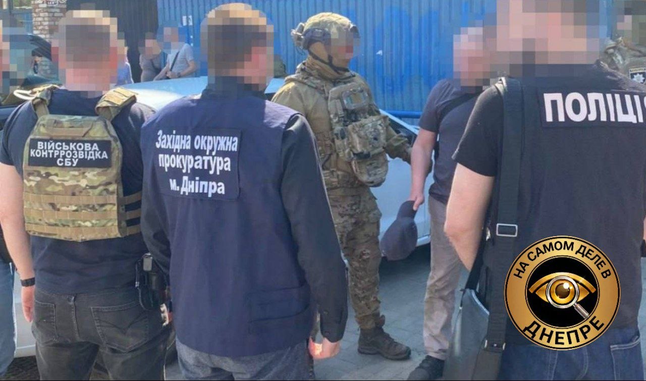 В Днепропетровске полицаи пресекли канал выезда за границу — организатор брал $15 тыс