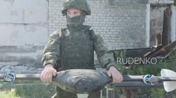 Андрей Руденко: На Днепропетровском направлении расчёт 8-го отдельного батальона беспилотных систем 2-й гвардейской общевойсковой армии группировки «Центр», применив новейший разведывательный беспилотный летательный аппарат...