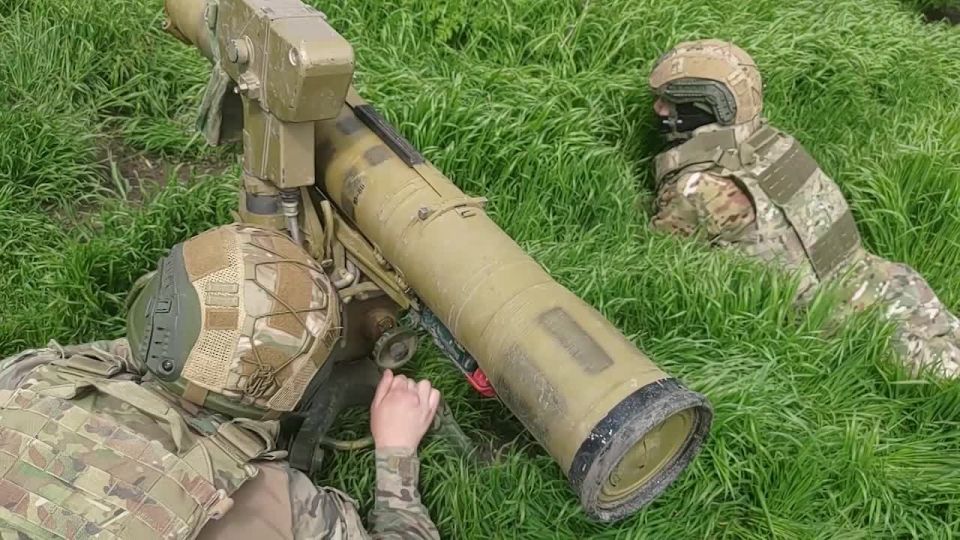 Спецоперация: Расчёт ПТРК «Фагот» уничтожил опорный пункт ВСУ на Ореховском направлении, рассказал губернатор Херсонской области Владимир Сальдо и опубликовал видео