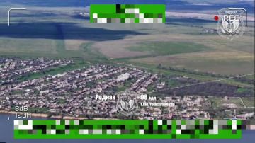 г. Херсон.. н.п. Антоновка. ГВ «Днепр» уничтожила пусковую вражеских БПЛА. Артиллерия 18 ОА отработала на пятёрку. ВСУ — минус «птички», мы — плюс к контролю неба