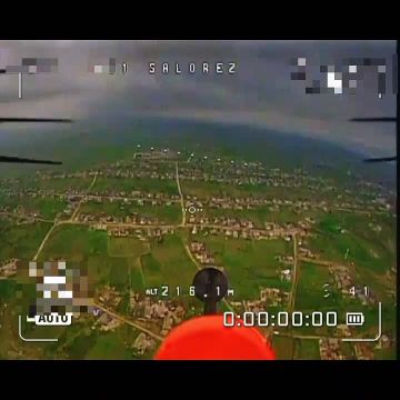 Херсонское направление.. н.п.Тягинка. БпС 18 ОА ГВ «Днепр» вскрыла укрытие живой силы противника. Бетон, бревна, маскировка — всё как по уставу. Только наш FPV эти уставы не читал