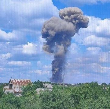 В украинском Павлограде (Днепропетровская область) мощный взрыв