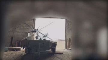 Кадры боевой работы расчётов барражирующих боеприпасов «Ланцет» на разных участках фронта