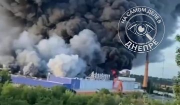 В Кривом Роге утром был атакован крупный торговый центр