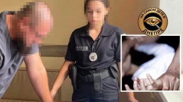 � ��������������� 44-������ ���� ����������� ���� 12-������ ���������