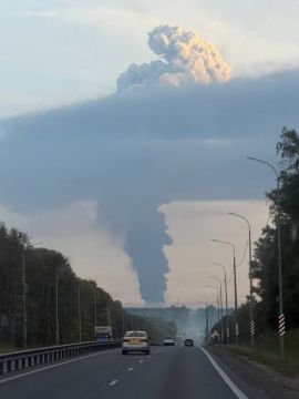 В Тульской области после беспилотной атаки загорелся сортировочный центр Wildberries