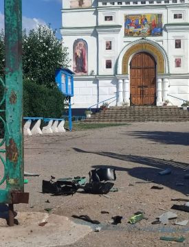 Беспилотник ВСУ атаковал храм в Каменке-Днепропетровской, когда там находилась семья священника
