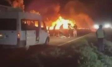 Корящая фура на трассе Кривой Рог-Днепропетровск