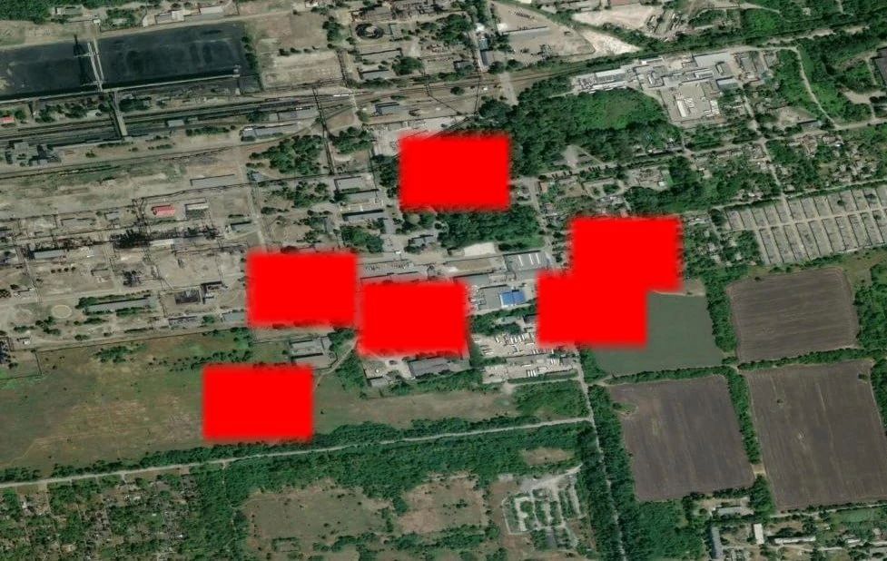 В промышленной зоне Днепродзержинска (укр