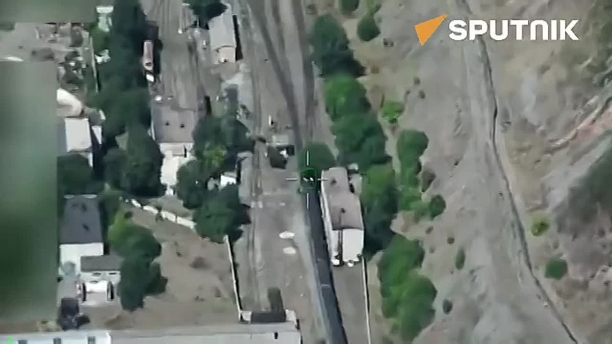 Точечный удар по логистике ВСУ: "Герани" уничтожили два украинских локомотива в Днепропетровской области