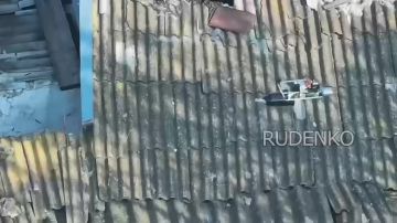 ������ �������: ������������� ����� ����������� ������ 49-� ������������� ����� ����������� ������ ���������� ������� ��� � �������� ���� R-18 �� ������������ ������ � ���������� �������